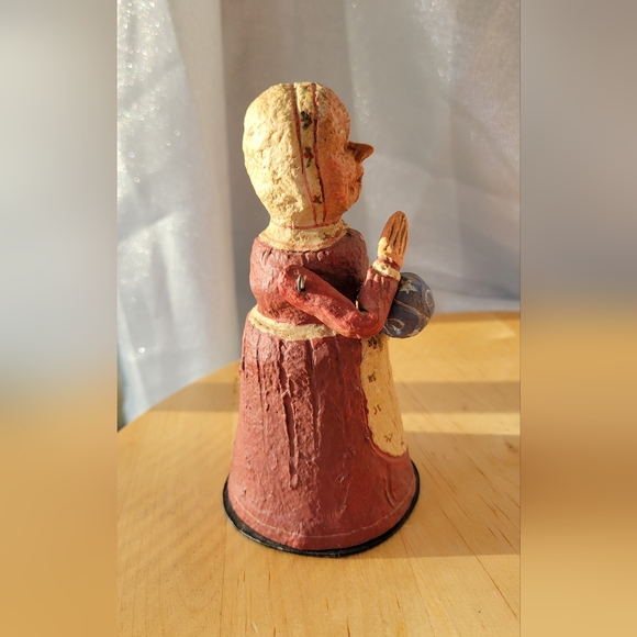 HTF Dept 56 Poliwoggs Christmas Folk Art Collection MRS CLAUS Holiday - Picture 4 of 10